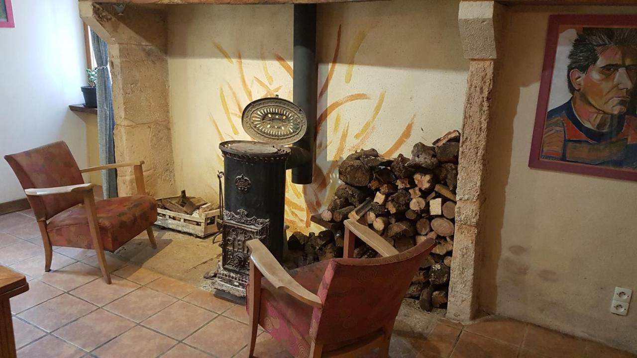 Maison Isolee Dans Les Vignes Et Les Bois Valady Ngoại thất bức ảnh